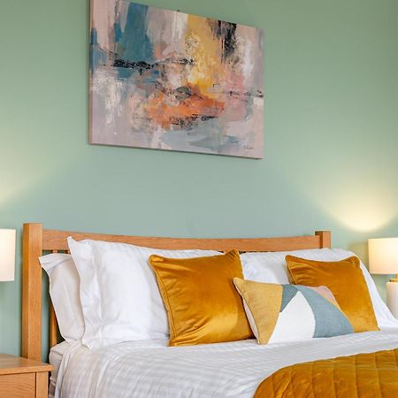 Rosemill - Large Pet Friendly Home With Off Road Parking Whitby Exteriör bild