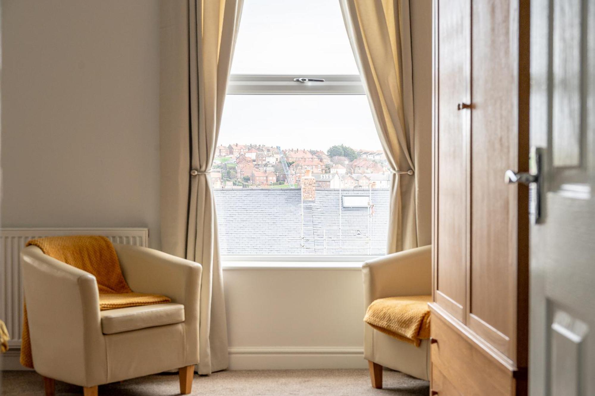 Rosemill - Large Pet Friendly Home With Off Road Parking Whitby Exteriör bild